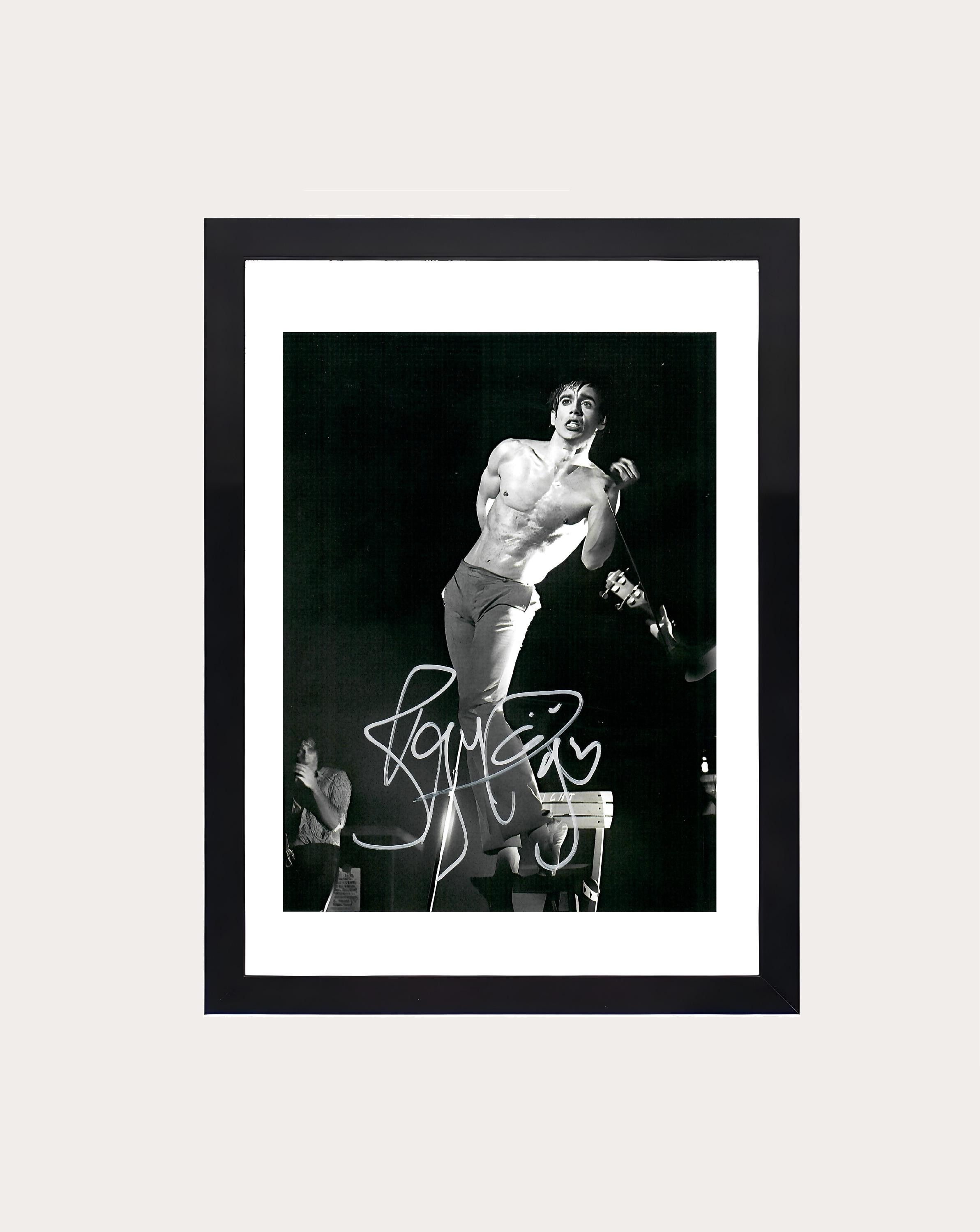 Buy David Bowie Signed Poster Online In India - Foto 13