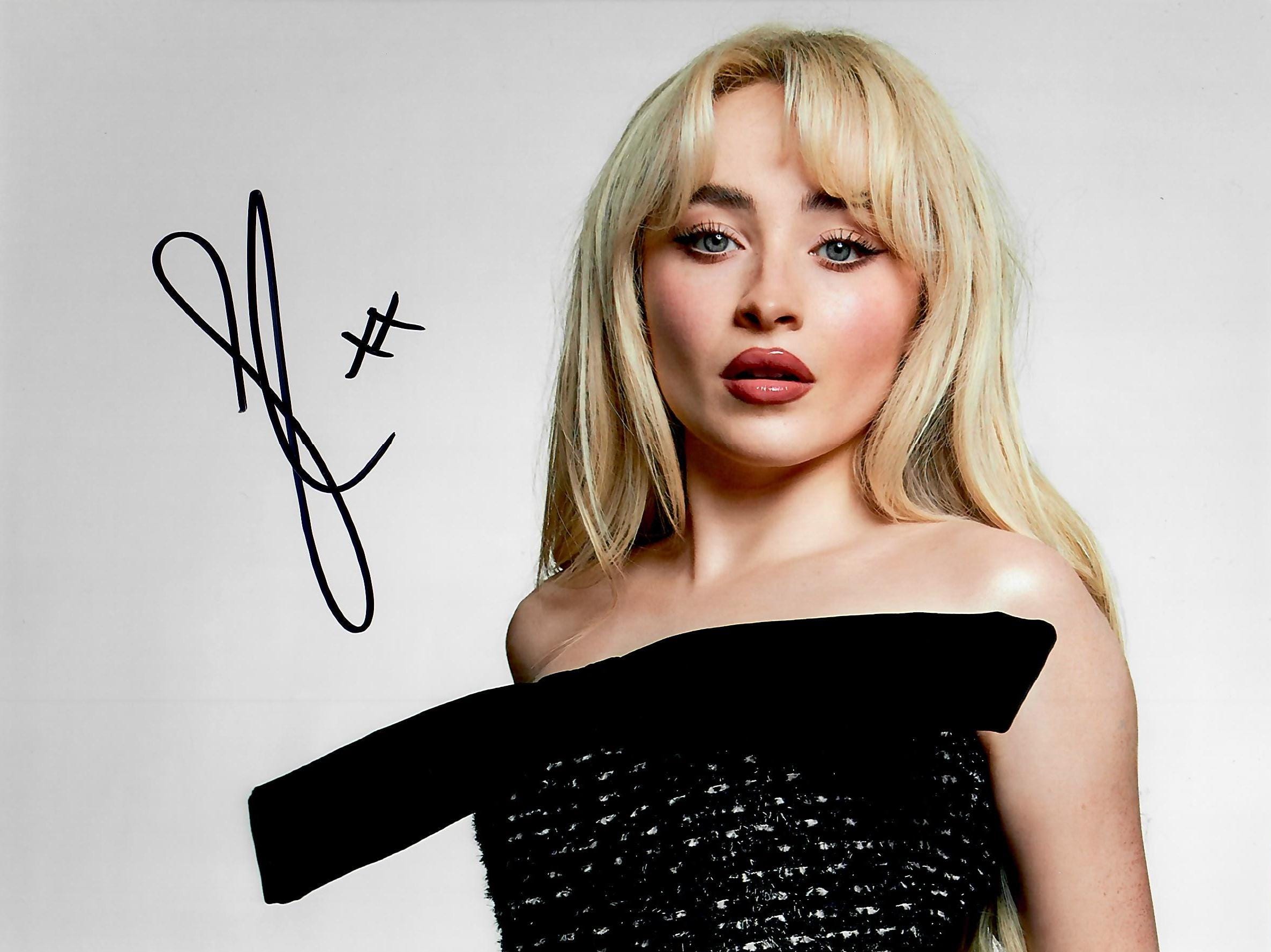Sabrina carpenter autograph - Etsy 日本