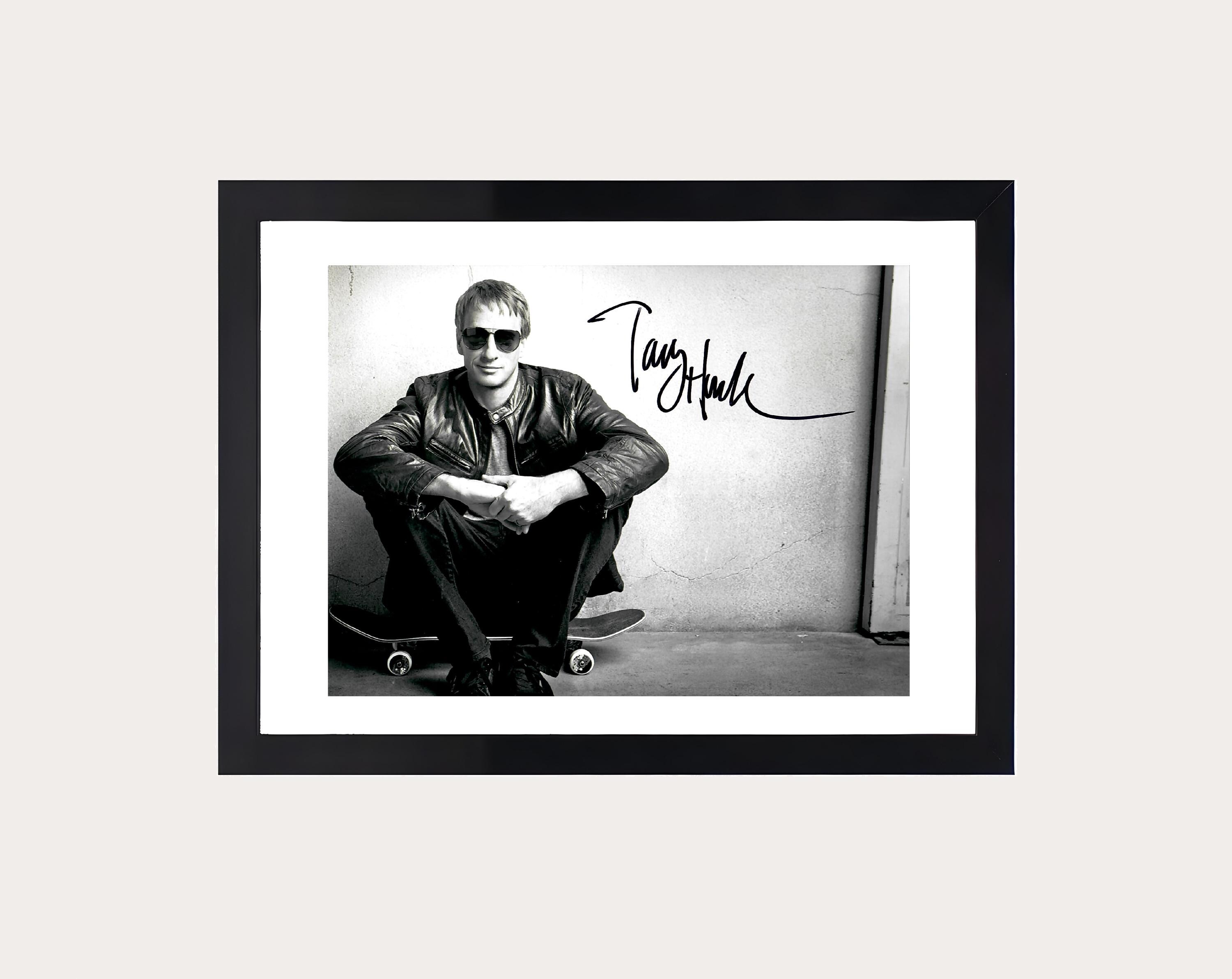 スケートボーダー Tony Hawk  トニーホーク 直筆サイン色紙と写真 スケートボーダー Tony Hawk トニーホーク 直筆サイン色紙と写真