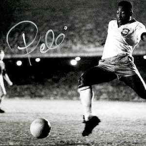 Pele Signed Autograph + COA