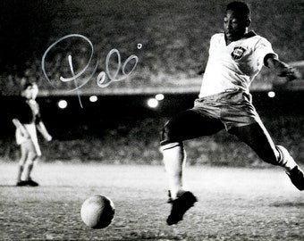 Pele Signed Autograph + COA