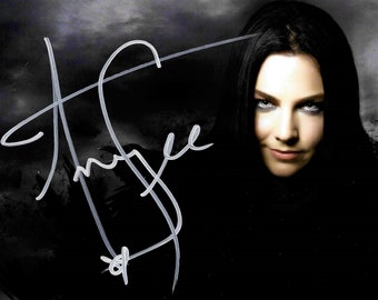 エイミー・リー直筆サイン入り超大型写真…Amy Lee エイミー・リー直筆サイン入り超大型写真…Amy Lee - メルカリ