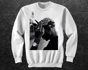 tupac sweater