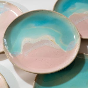 Handmade Ceramic Dinner Plate, WAVE California Glaze, Stoneware Tableware, 26cm Diameter