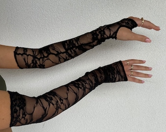 Black Lace fingerless gloves  Fingerless  Arm Covers OperaGloves festival