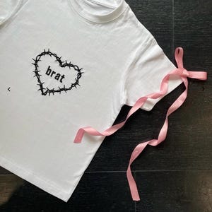 Brat barbed wire heart T shirt y2k Style Baby tee Crop top Gift for Her