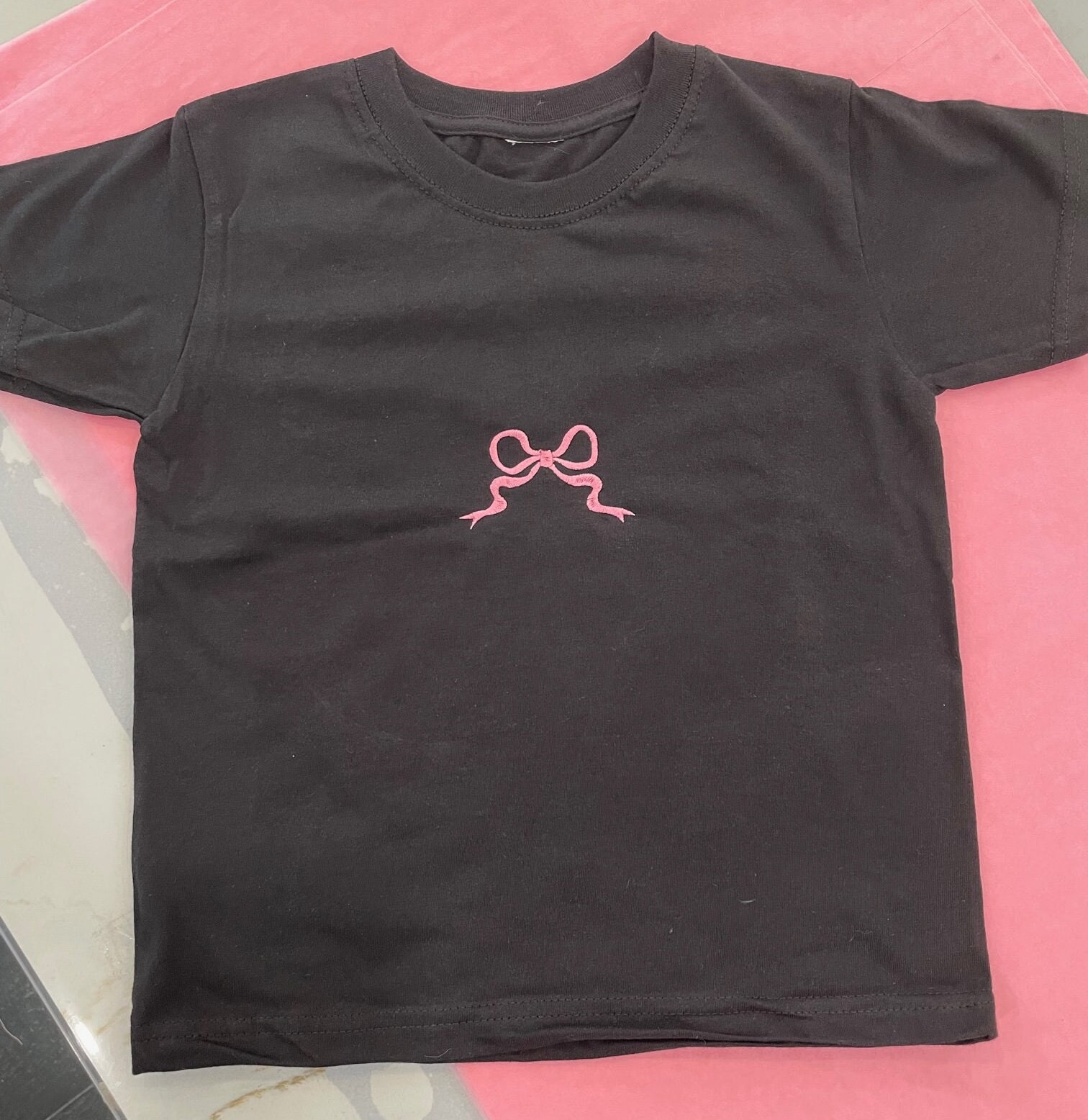 【toomuchtax】RIBBONS BABY-T White with Pink Bow Print Baby Tee | Sutin – motelrocks-com-us