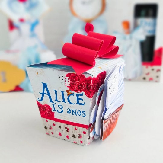Alice in Wonderland Party Kit – Personalized Favor Boxes (digital) - Etsy