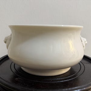 Antique Chinese Blanc De porcelain  Incense burner