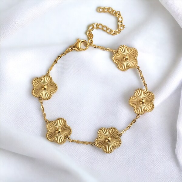 Unique Coloured 18K Gold Four and Five Leaf Clover Charm Bracelet Set • Designer Style Matching Jewellery • Unique Valentine's Gift women