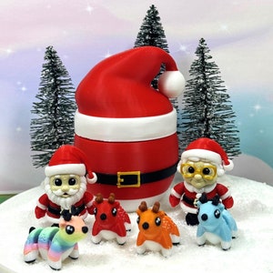 6pcs 3D Printed Mini Christmas Fidget Toys, Articulated Fidget Toy, Mini Santa Claus, Mrs. Clause and 4 Mini Reindeers Fidget ADHD Toy