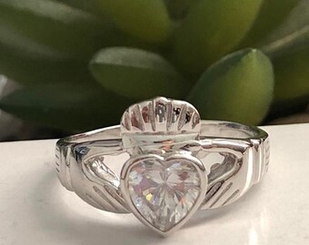 Claddagh Ring 925 Sterling Silver Claddagh CZ Promise Ring Claddagh Band Celtic Love loyalty and Friendship Ring Petite Claddagh Ring