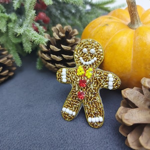 Gingerbread Man Brooch Handmade,Beaded Gingerbread man Pin,Ginger Man Cookie Pin,Embroidered Chrismas brooch,Gift for Christmas,Noel Jewelry