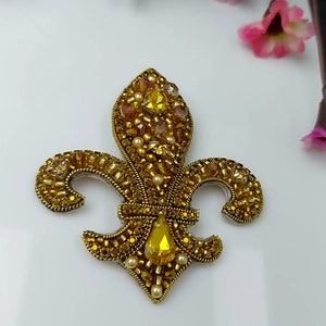 Fleur De Lis/Lys Brooch Handmade, Embroidered Gold Flower Pin,Queen Ornament,Swarovski crystal Accessory, Italy Symbol Jewelry, Gift for Mom