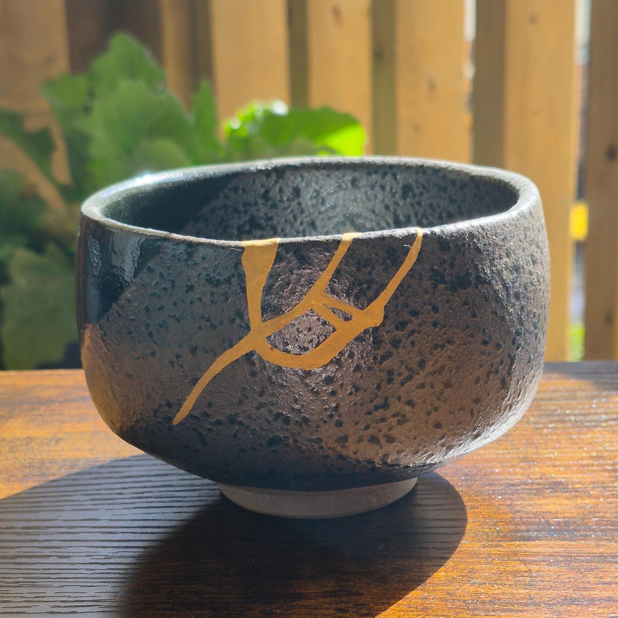 金継ぎ済み　抹茶茶碗-24 24金金継ぎ茶碗：食品安全セラミック抹茶碗 - Etsy 日本