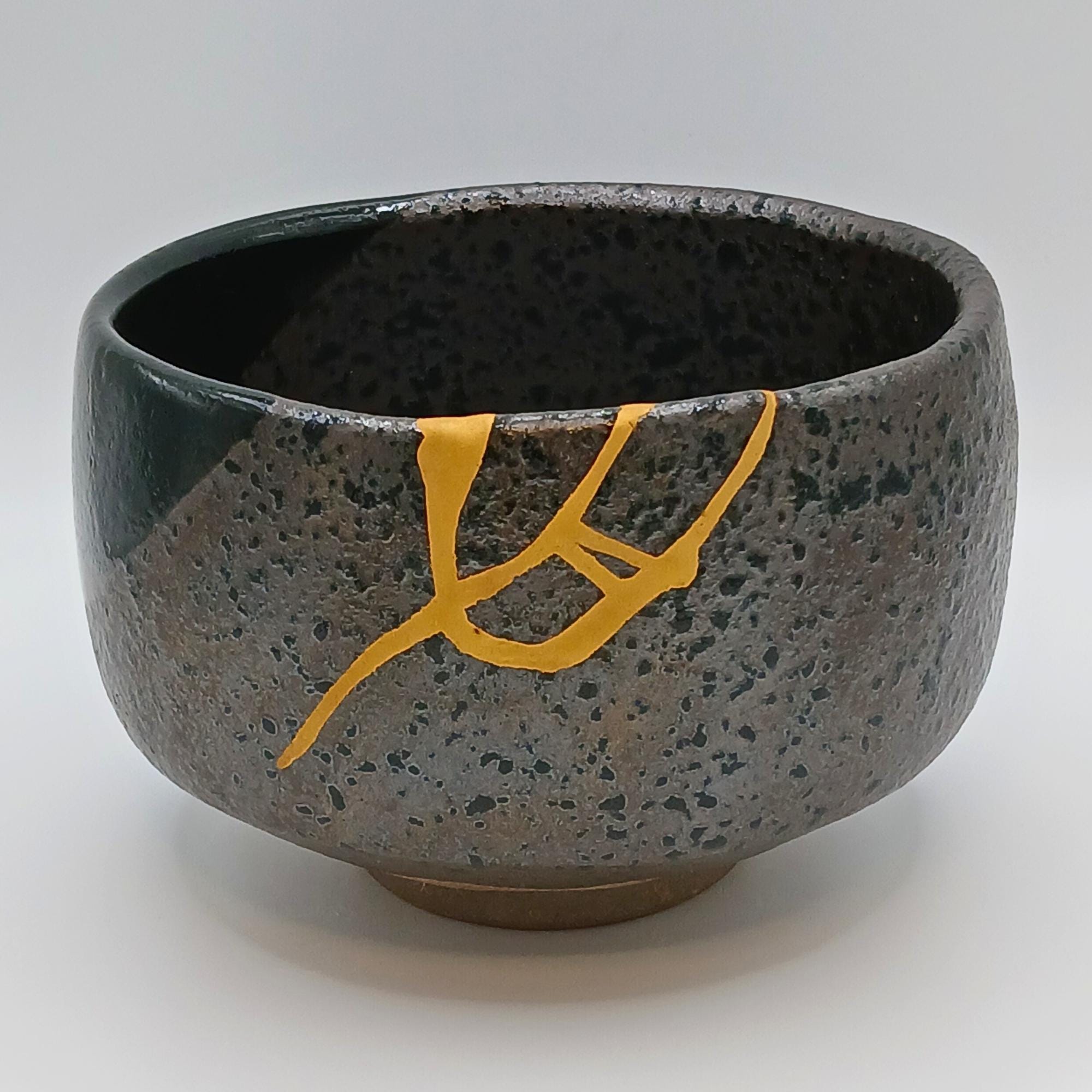 24金金継ぎ茶碗：食品に安全な陶器製抹茶碗 - Etsy 日本