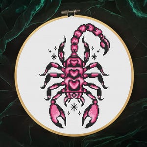 American Traditional Love Bug Cross Stitch Pattern PDF, Gothic cross stitch, modern cross stitch, aesthetic cross stitch