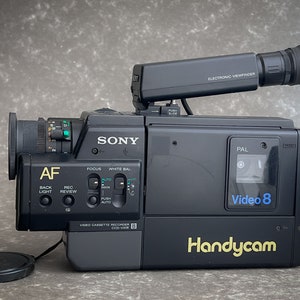 Sony Handycam CCD-V30e Vintage Artikel, Videokamera Video 8,als ...