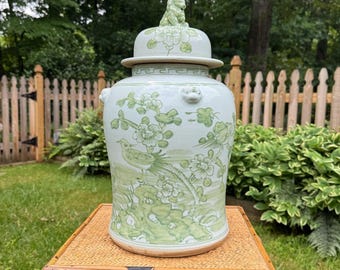 Large Green and White Floral Temple Jar | Chinoisere Chic