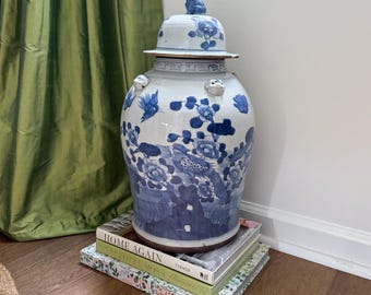 Large Classic Blue and White Floral and Bird Temple Jar | Chinoiserie Chic