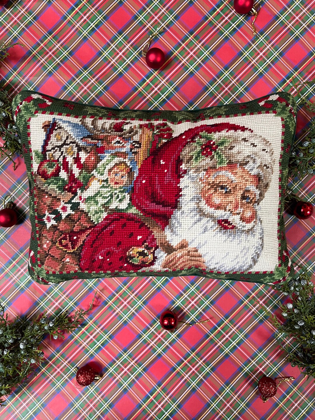 Vintage Santa Claus Needlepoint Pillow Santa Claus Etsy