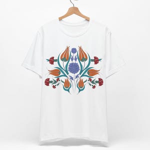 Ottomans Floral Tulip T-shirt Anatolian Iznik Tile Folk Art Tee Traditional Asian Mosaic Shirt Sultan Motif Tee