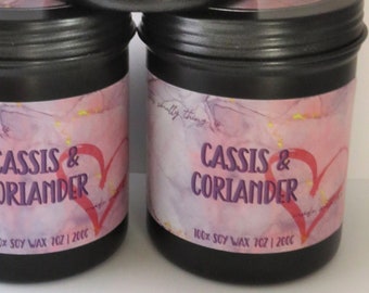 Cassis et Coriandre | Bougie parfumée à la cire de soja coulée à la main de 7 oz