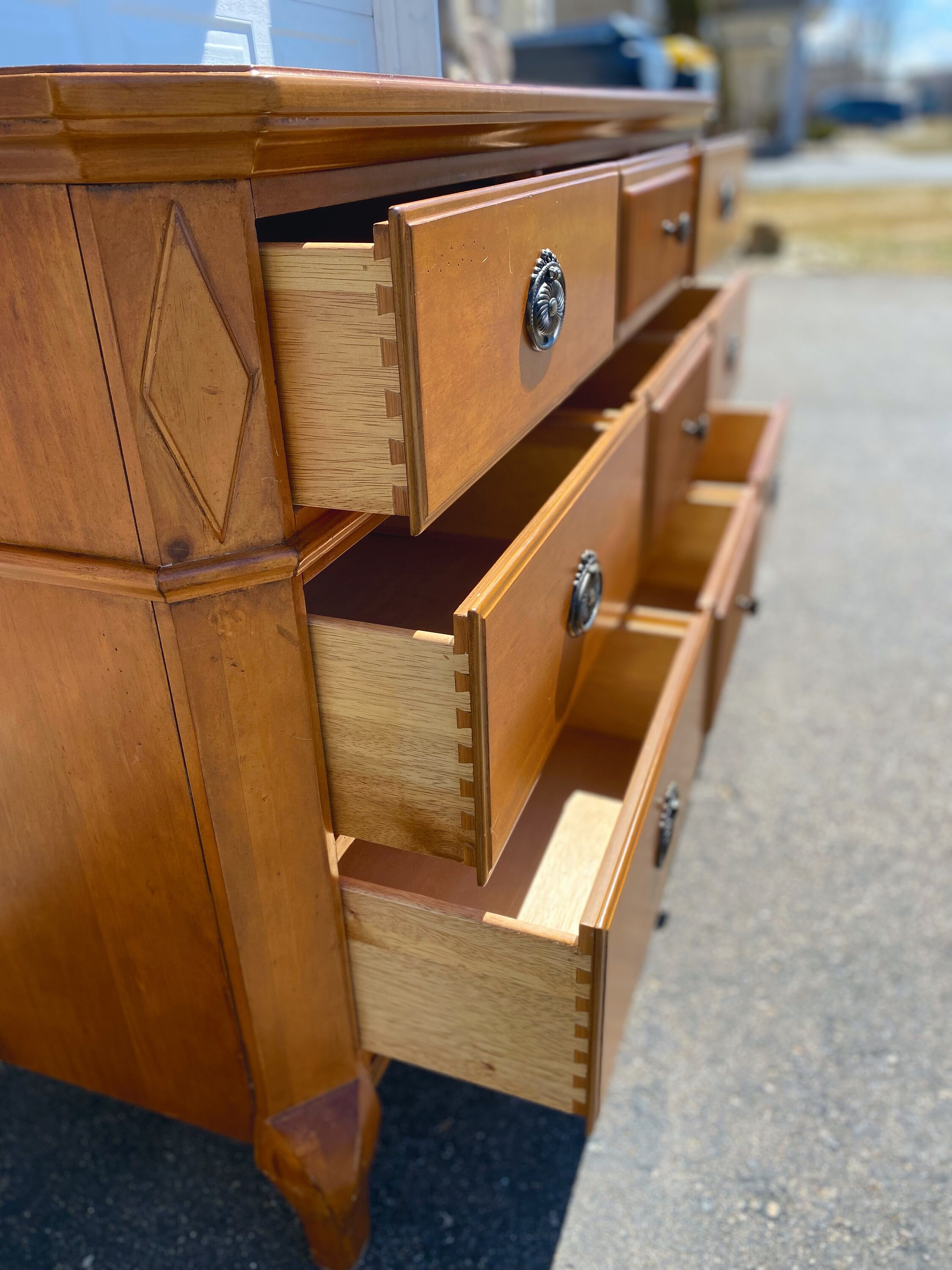 Pick Your Color Broyhill 9 Drawers Dresser. Buy 'as Is or With the ...