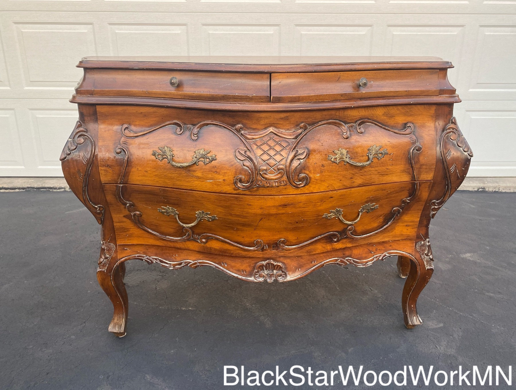 Italian Bombe Chest - Etsy