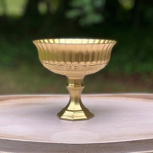 Gold Compote Bowl, Gold Compote Vase, Pedestal Vase, Wedding Centerpiece, Floral Centerpiece, Floral Decor, Wedding Decor, Table Centerpiece