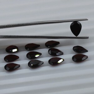 Natural Red Garnet pear Aaa good quality Gems Cut Natural Gemstone Jewelry Perfect Gift for Jewelry Makers Precious Gemstone Loose Gemstone