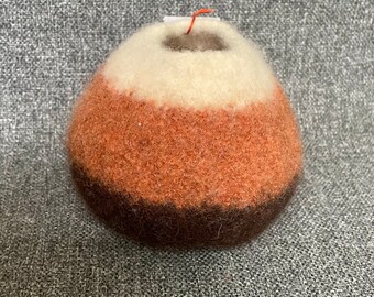 Felted wool pot to display or fill with treasures, collections, flowers, office supplies, or potpourri: S'more