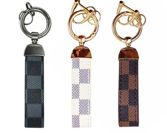 louis vuitton key strap