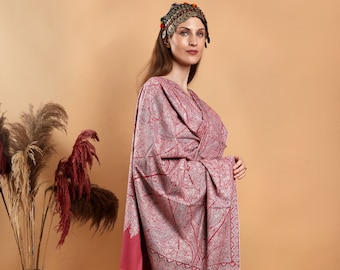 Blossom Dreams - Handcrafted French Paisley and Floral Splendor in Exquisite Jamawar Pashmina