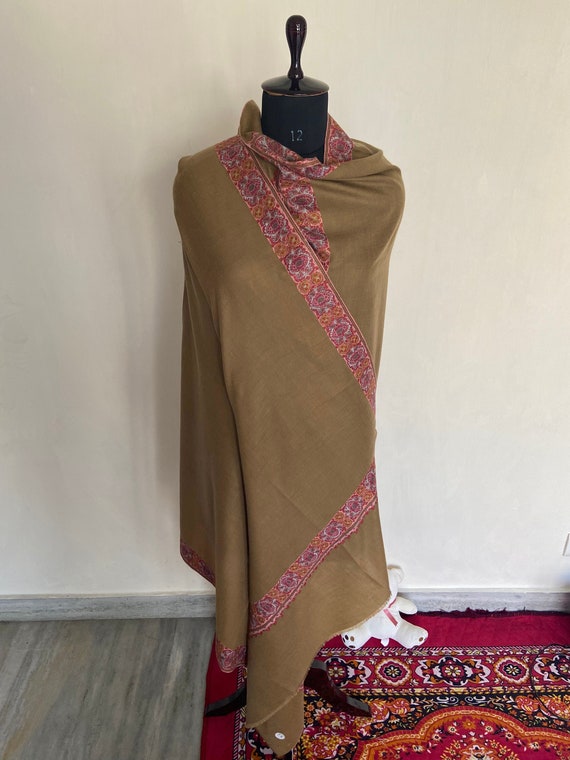 Designer Shawls & Stoles - Women's Luxury Wraps