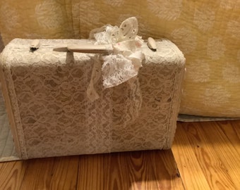 1950s Samsonite Suitcase by Shwayder - Cream Lace Upcycled - Perfect for Vintage Home Accent or Wedding Shower