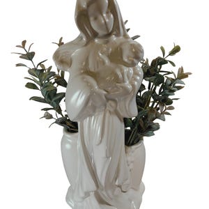 Vintage Hull Pottery Madonna and Child Planter USA Religious Statue Planter Virgin Mary Baby Jesus White Ceramic Vase Catholic Gift