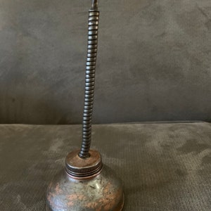 Vintage Copper Oil Can - 9.5&quot; Tall Functional Dropper, Farmhouse/Industrial Decor, Man Cave Collector Gift