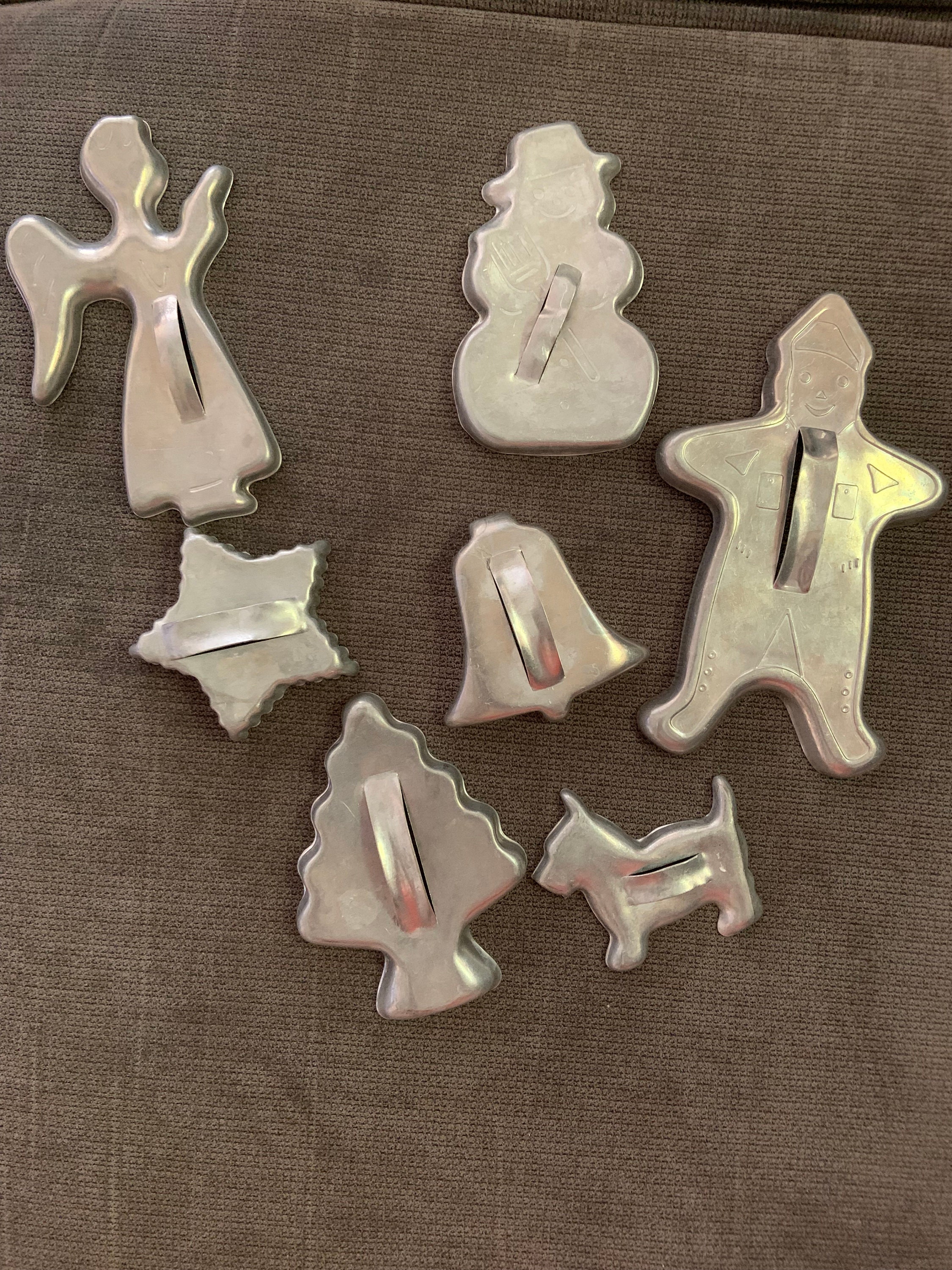 Vintage metal cookie Cutters Mixed Lot of 18 - See Description