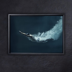 Professional Swimmer Wall Art Decor,Swimmer Underwater Canvas Art Print,Jump in Water Wall Art,Diving Wall Art, Swimming Art,Oceon Wall Art