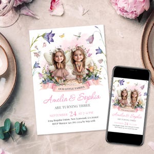 Op de afbeelding: Een uitnodiging voor een feestje met twee kleine meisjes verkleed als feeën, met de tekst "Our Little Fairies Amelia & Sophia are turning three". De uitnodiging bevat evenementdetails en wordt weergegeven op een smartphone.