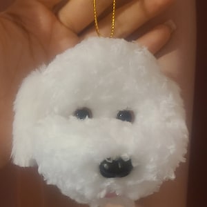 Enfeite de Cachorro Branco. Coleção de Enfeites Bichon. Cavachon. Maltês. Havanês. Decorações para Cachorro. Decorações Penduradas. Enfeites para Animais de Estimação.