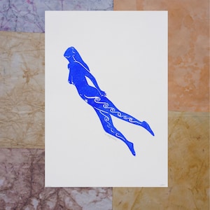 The Bather - Linogravura feita à mão - 14,8 x 21 cm - Impressão artesanal, limitada, numerada e assinada
