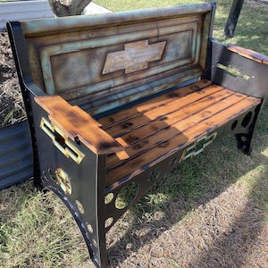 Fallout-Inspired 1954 Chevy Tailgate Bench – Handmade, One-of-a-Kind