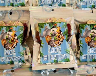 Sweet party bag favour filled with candy pick n mix personalised jungle themed gift bag for boy and girls birthday party handout surprise