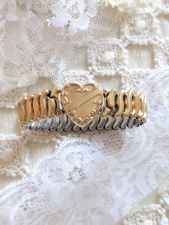 Vintage Expansion Sweetheart Bracelet