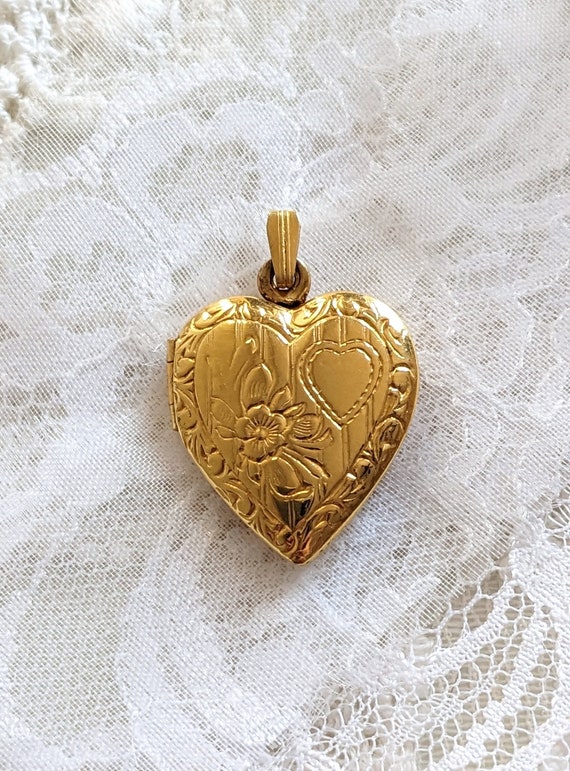 Vintage Gold Filled Sweetheart Locket