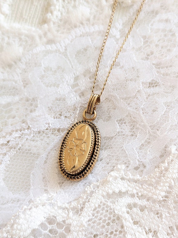 Vintage Gold Filled Etch Floral Necklace - image 3