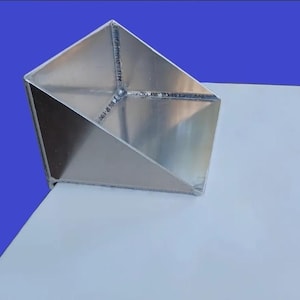 Soporte de patada para plataformas