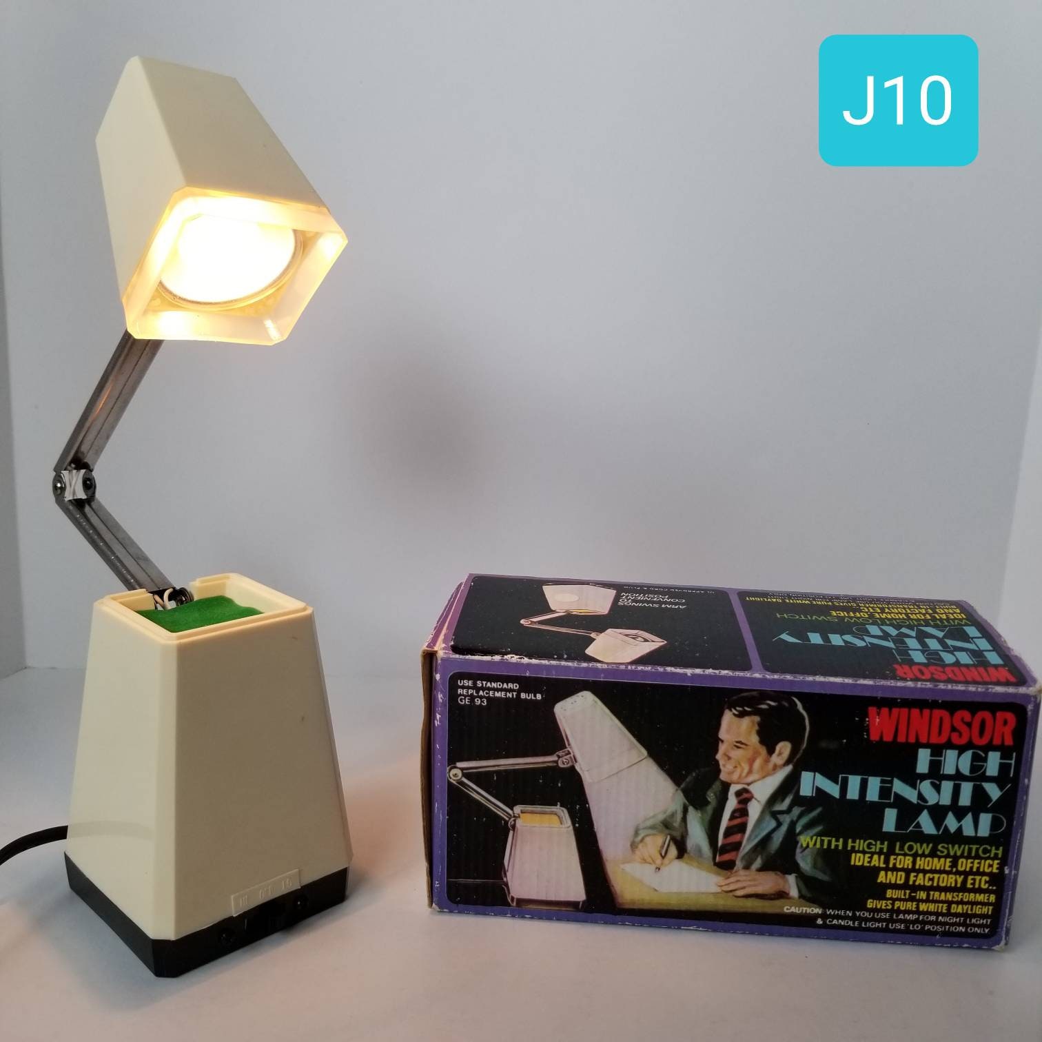 Vintage Foldable Windsor High Intensity Desk Lamp Light Hong Vintage Foldable Windsor High Intensity Desk Lamp Light Hong